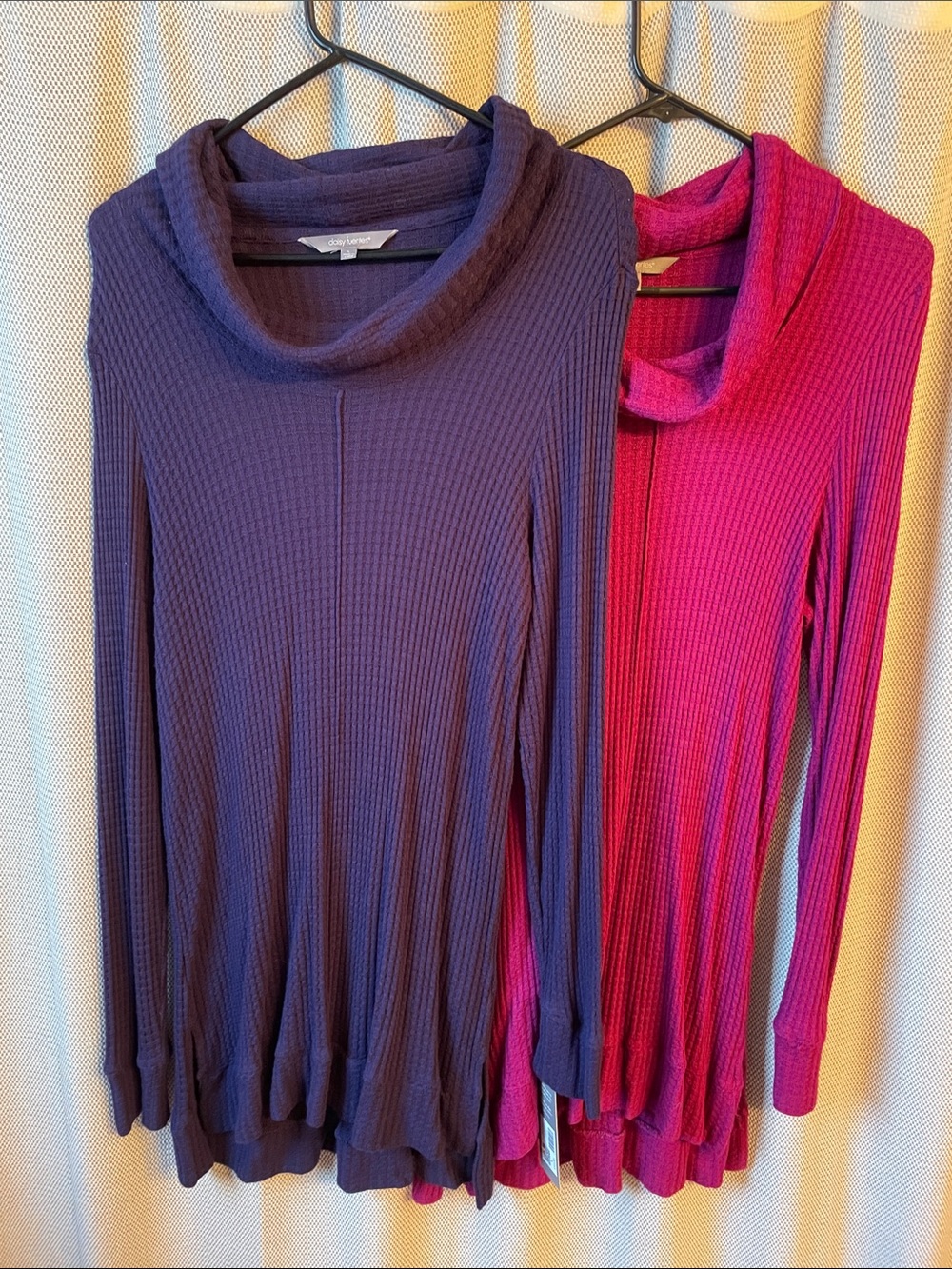 Cozy Cowl Neck Ribbed Sweaters Tunic - Navy & Fuchsia